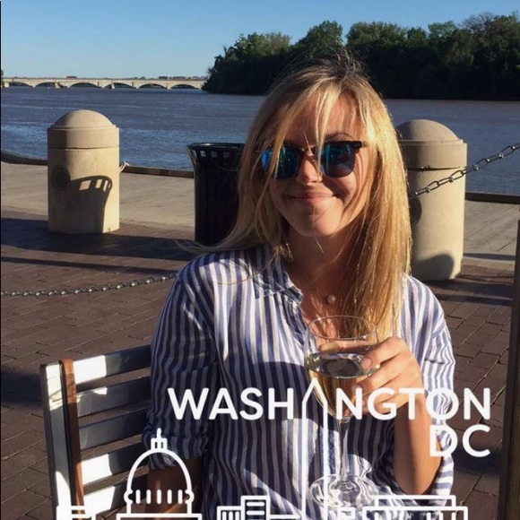 Meet the Posher! Sophie - Picture 5 of 5